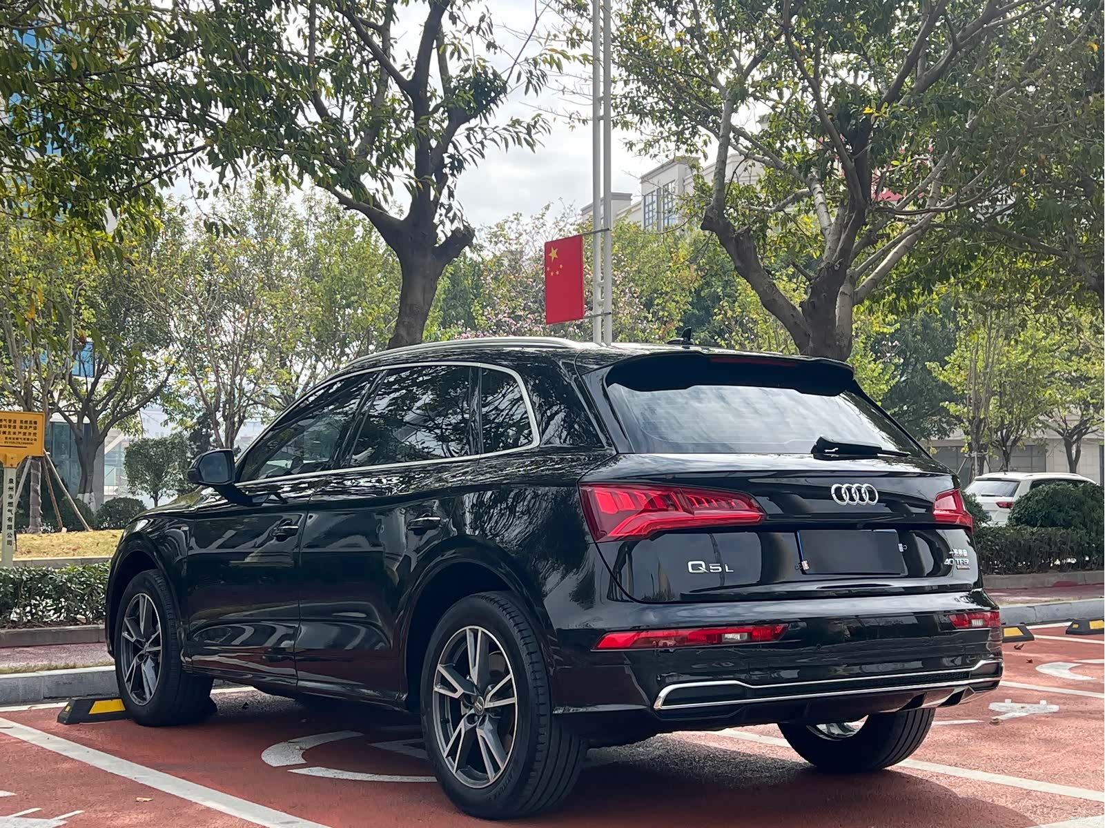 Audi Q5L, 2019 7