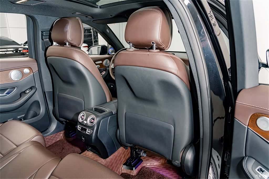 Mercedes-Benz GLC, 2022 21