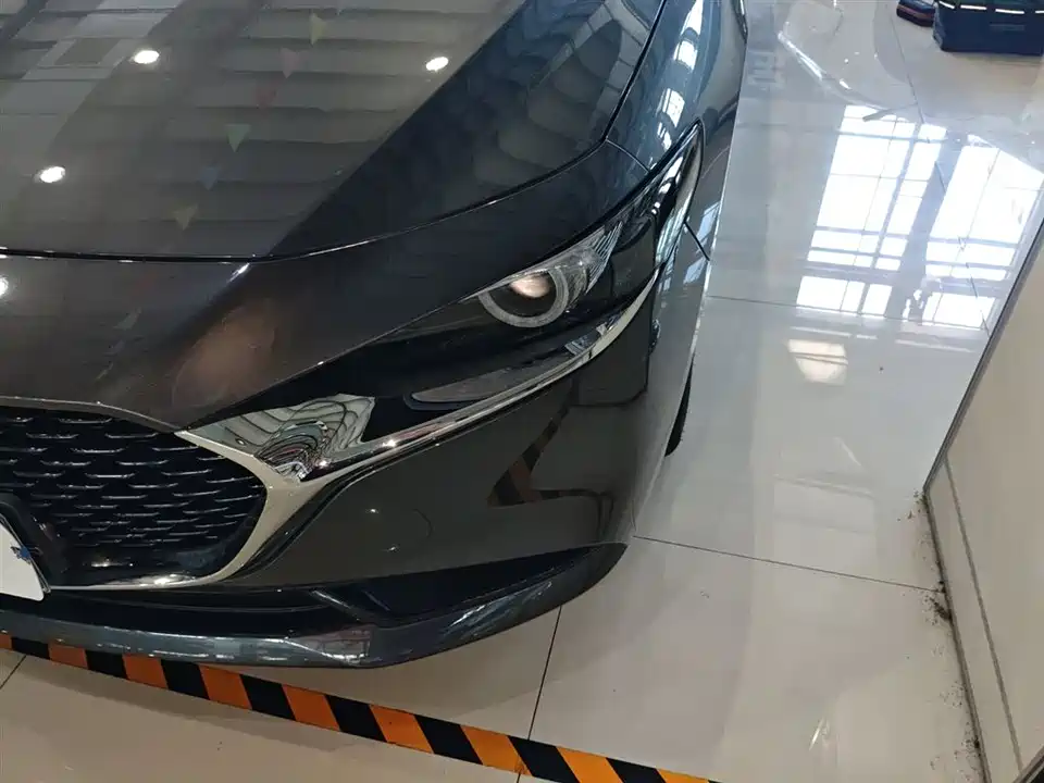 Mazda 3 Angkesaila Mazda 3 Angkesaila