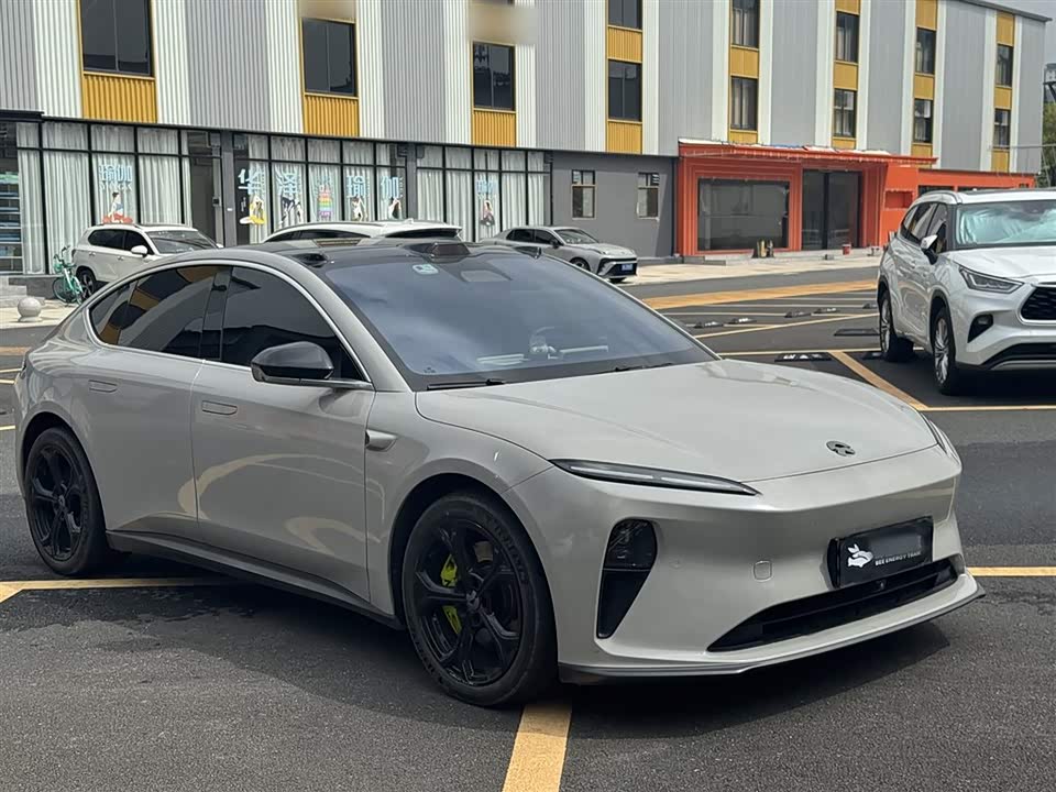 NIO ET5 NIO ET5