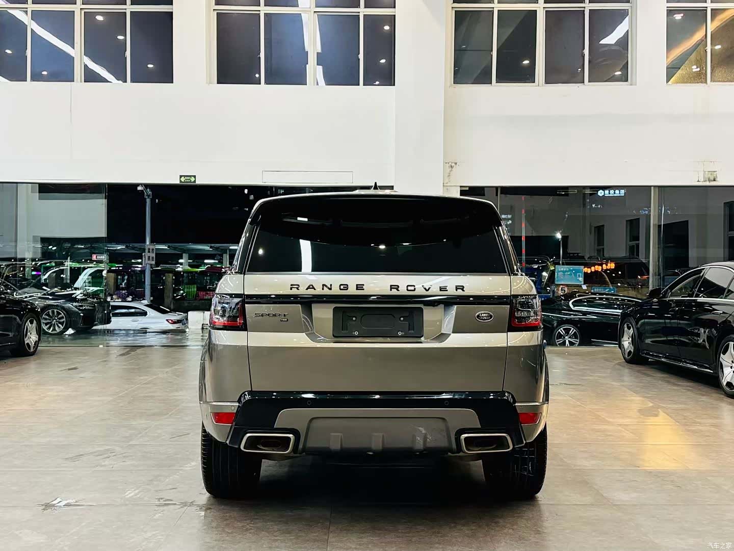Land Rover Range Rover, 2022 все фото