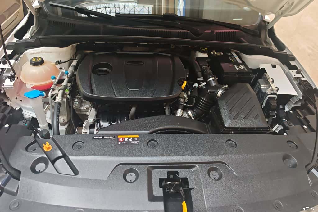 Geely Emgrand, 2023 10
