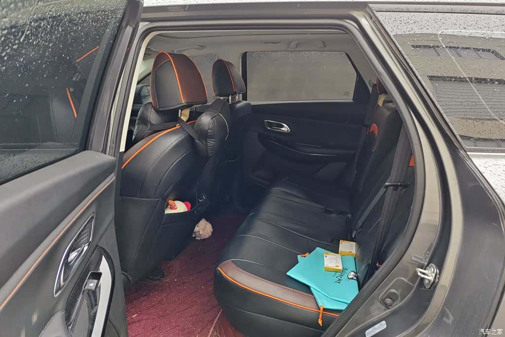 Changan X7, 2022 10