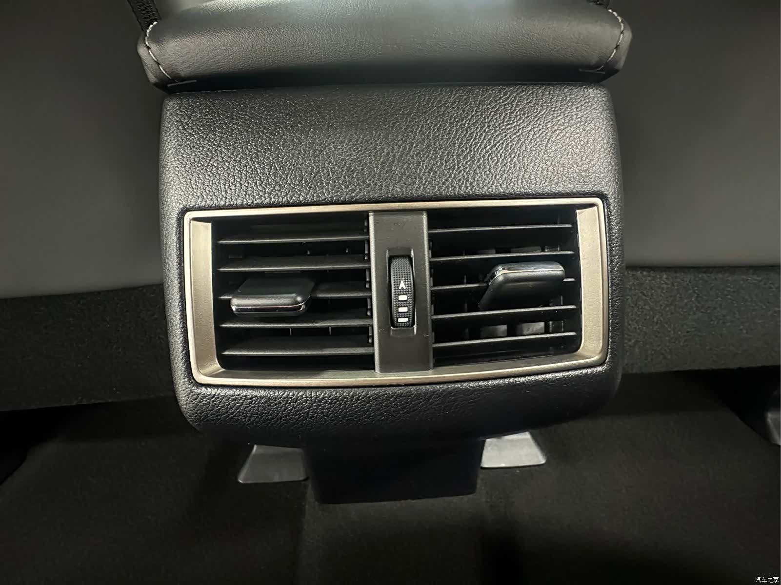 Lexus NX, 2021 23