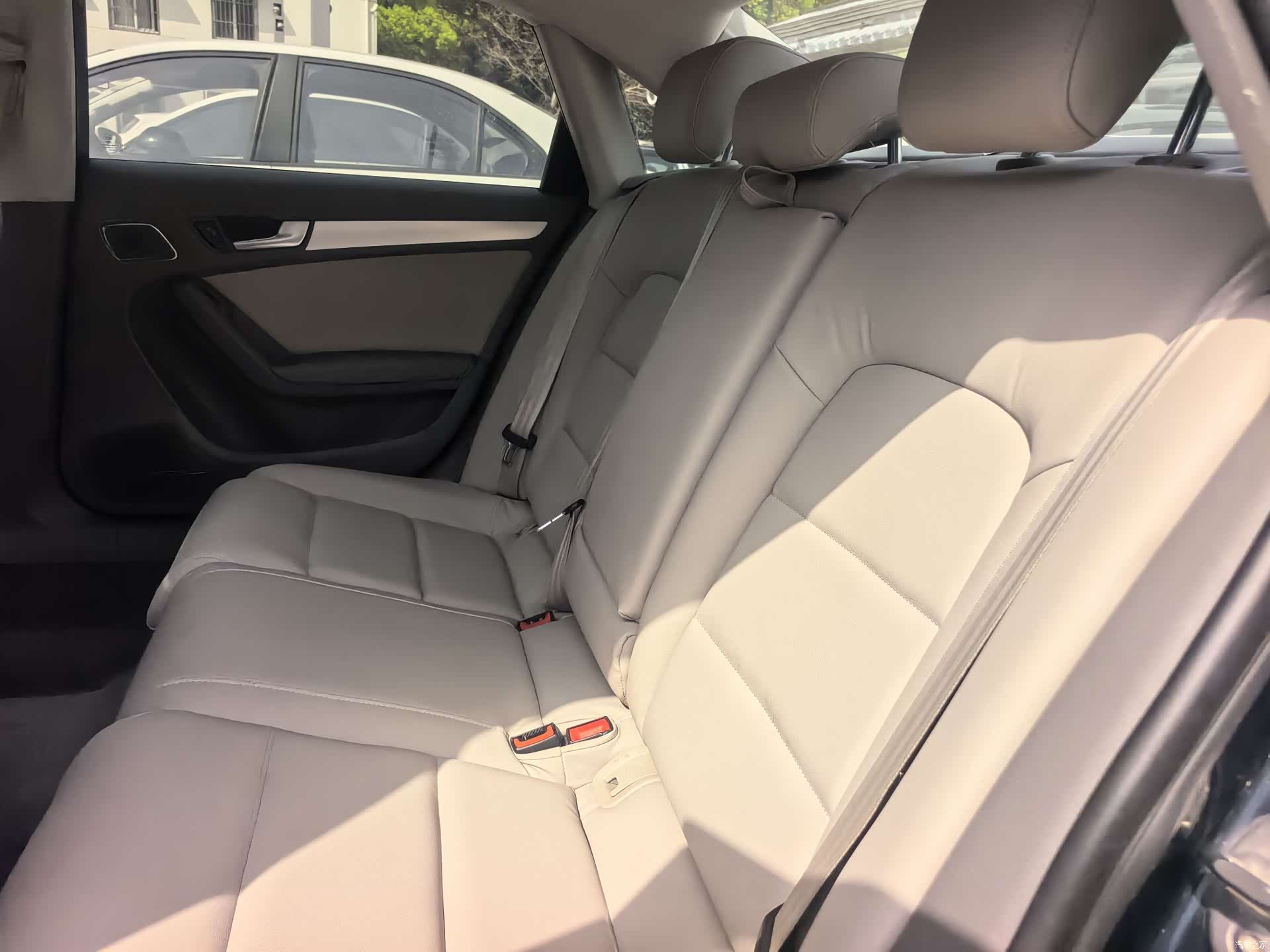 Audi A4L, 2013 13