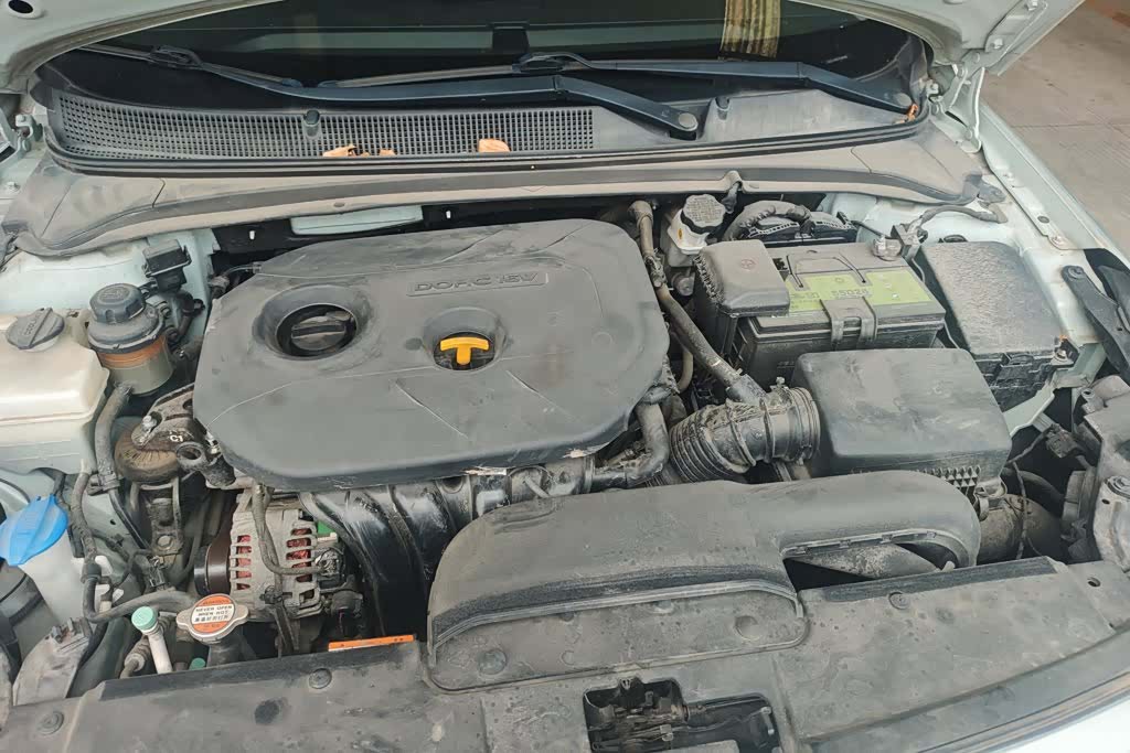 Hyundai GLS, 2016 10