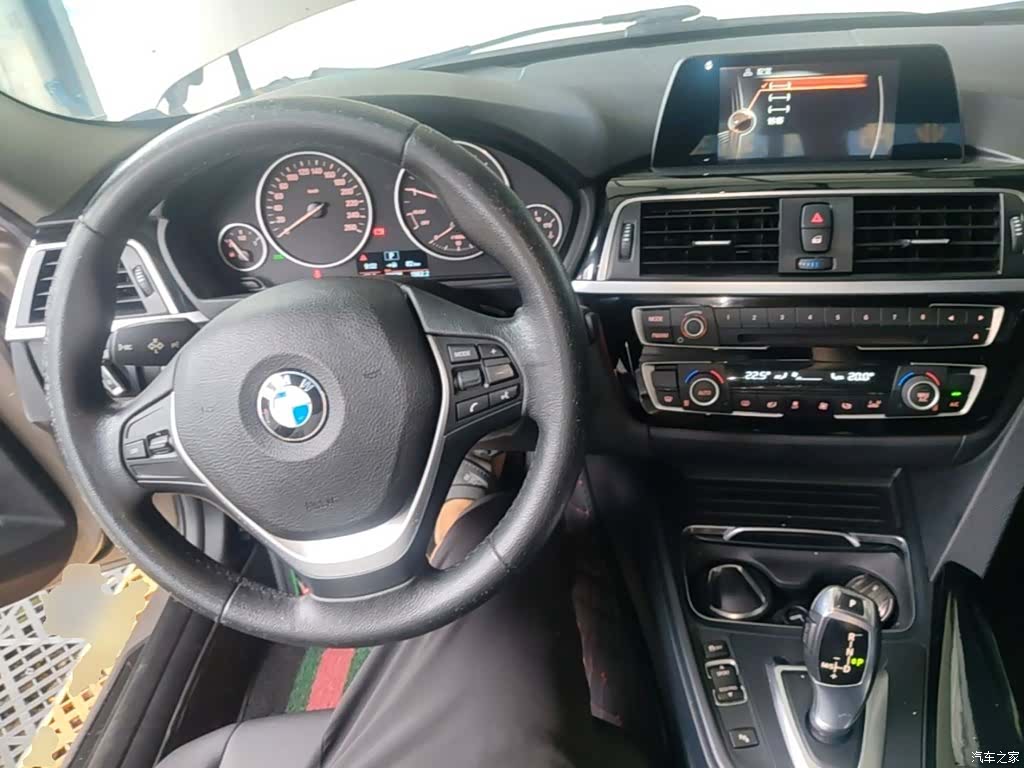 BMW 3 Series, 2016 10