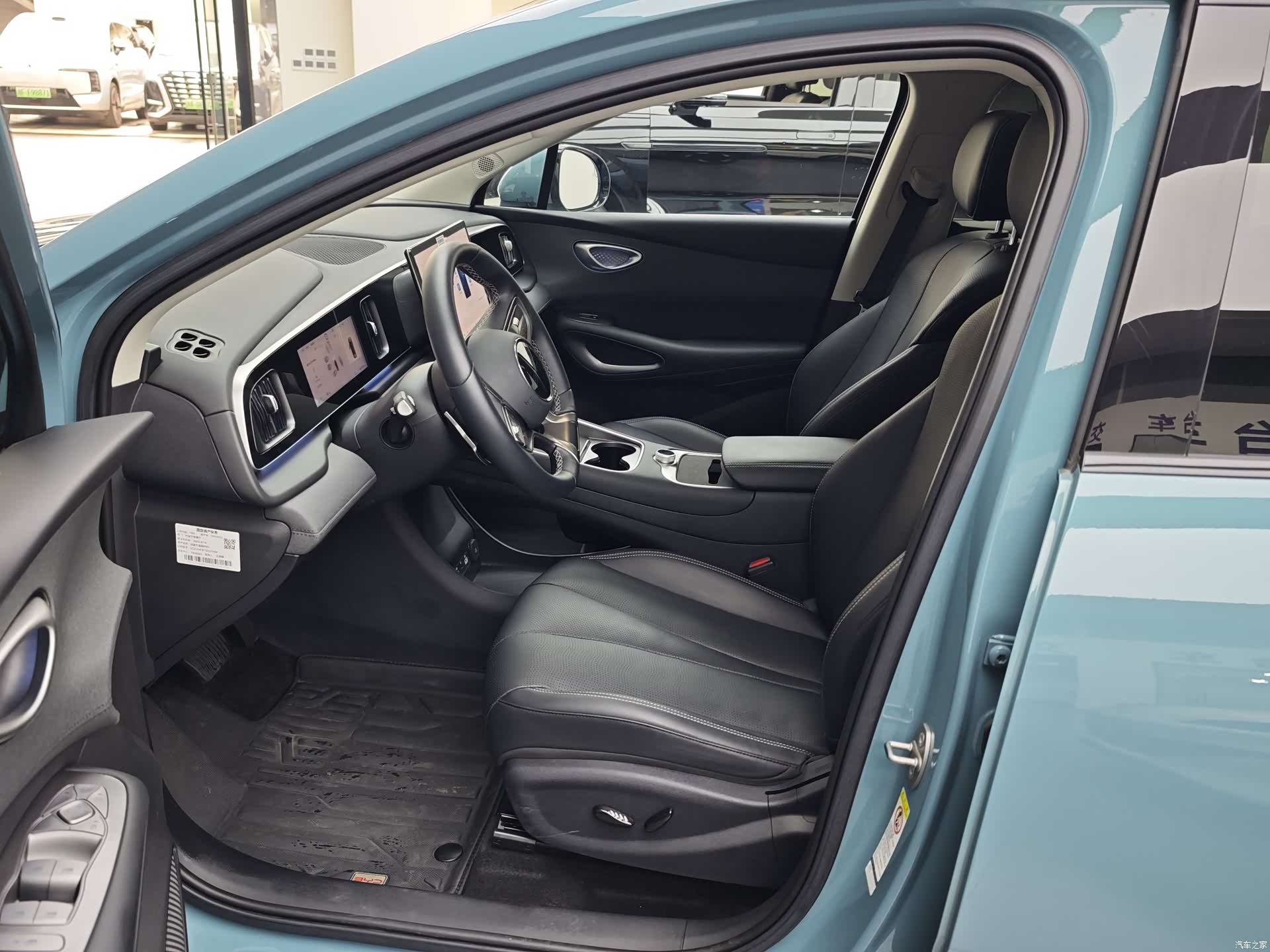 BYD HiAce, 2025 4