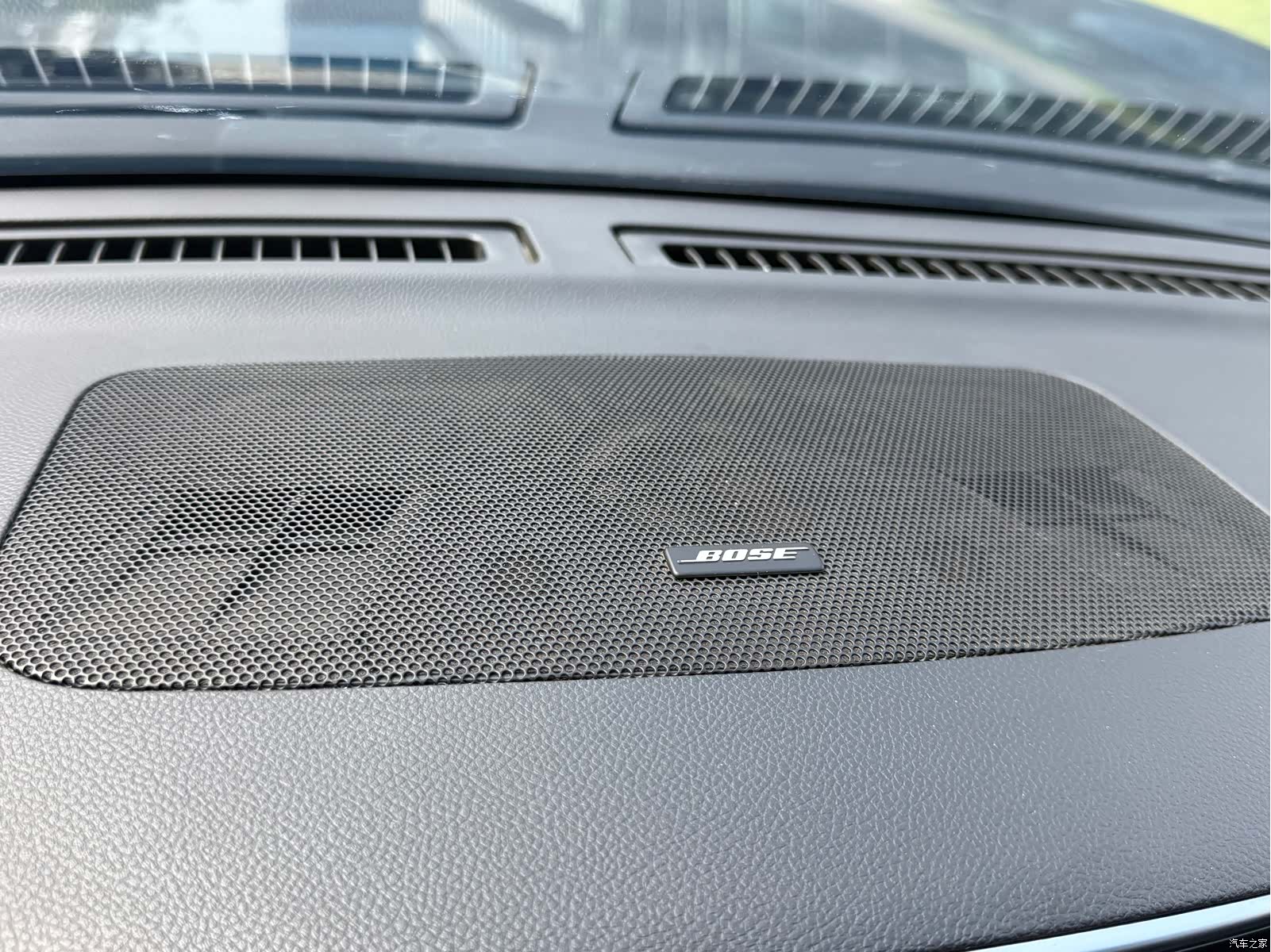 Infiniti Q70, 2015 19