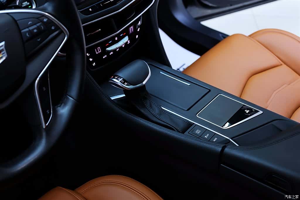 Cadillac CT6, 2017 23
