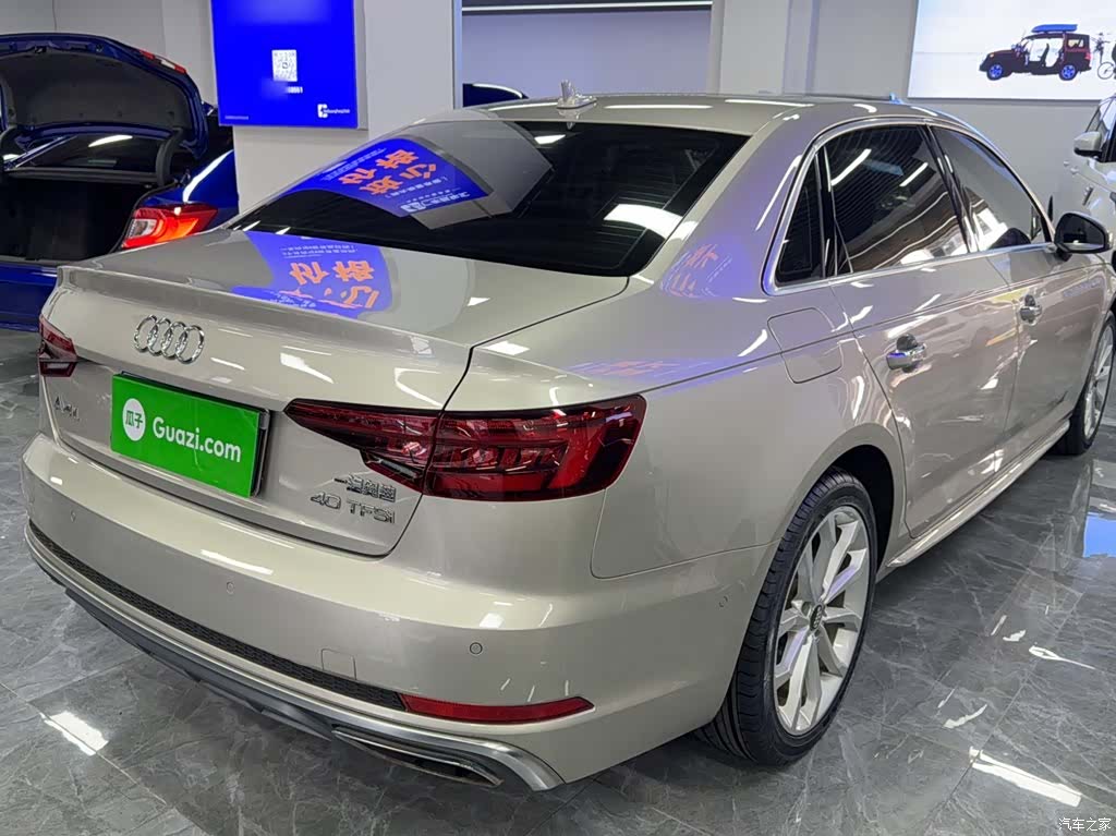Audi A4L, 2019 все фото