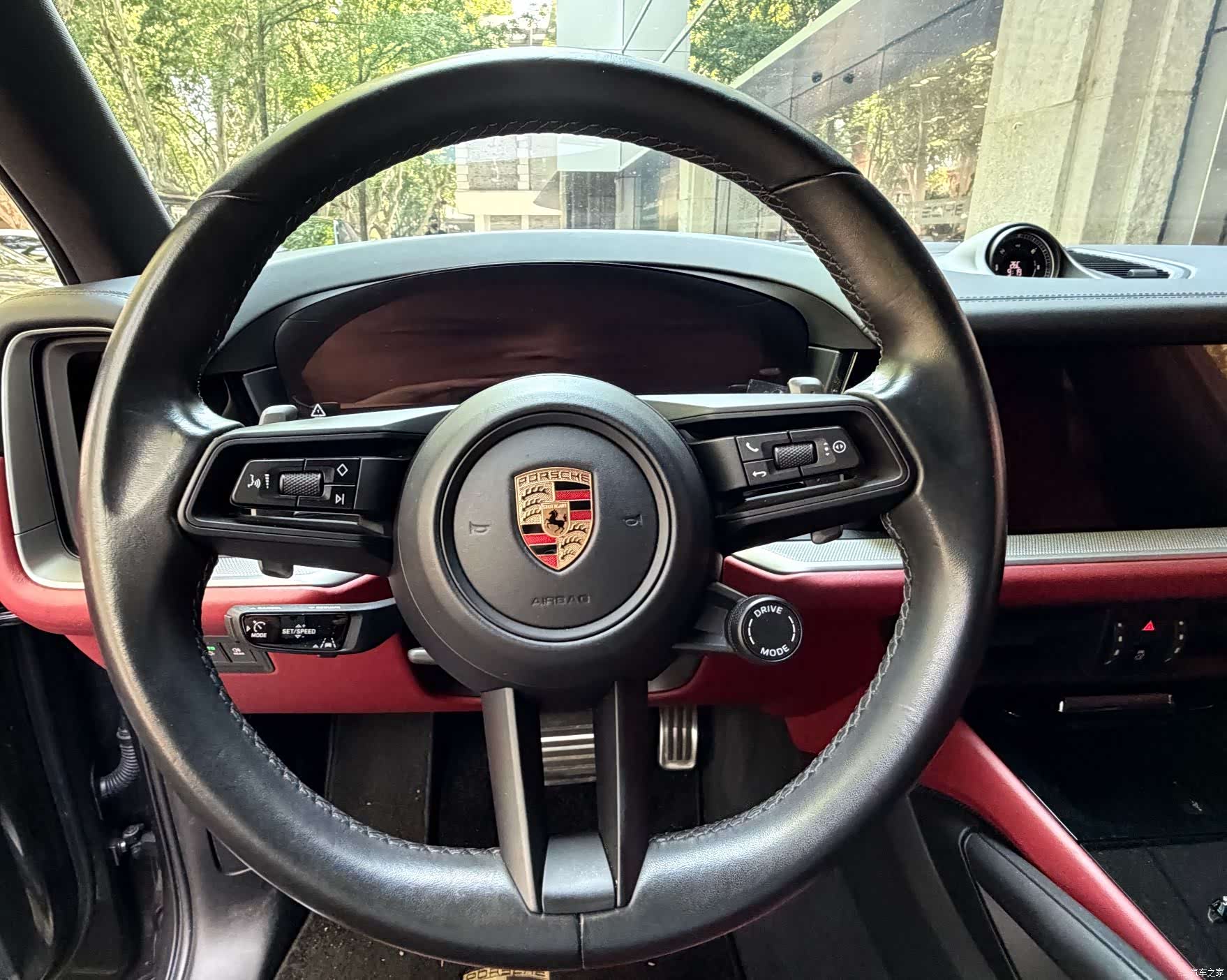 Porsche Cayenne, 2024 8