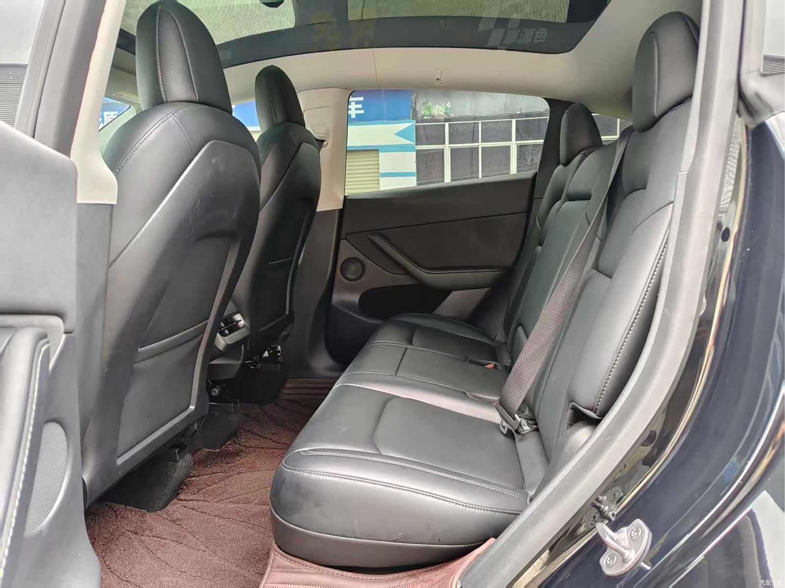 Tesla Model Y, 2022 6