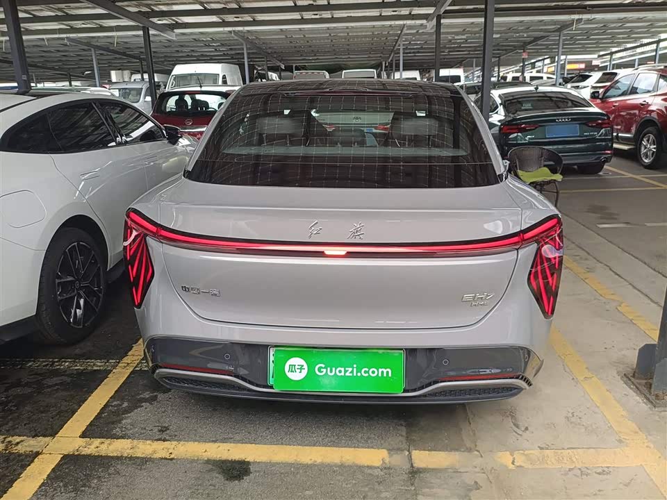 Hongqi EH7 Hongqi EH7