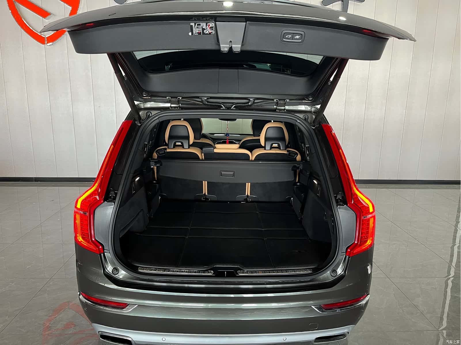 Volvo XC90, 2019 10
