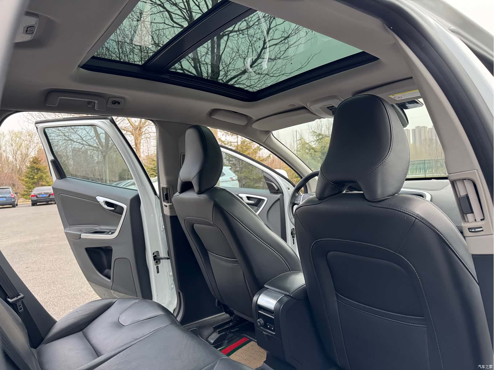 Volvo XC60, 2017 21