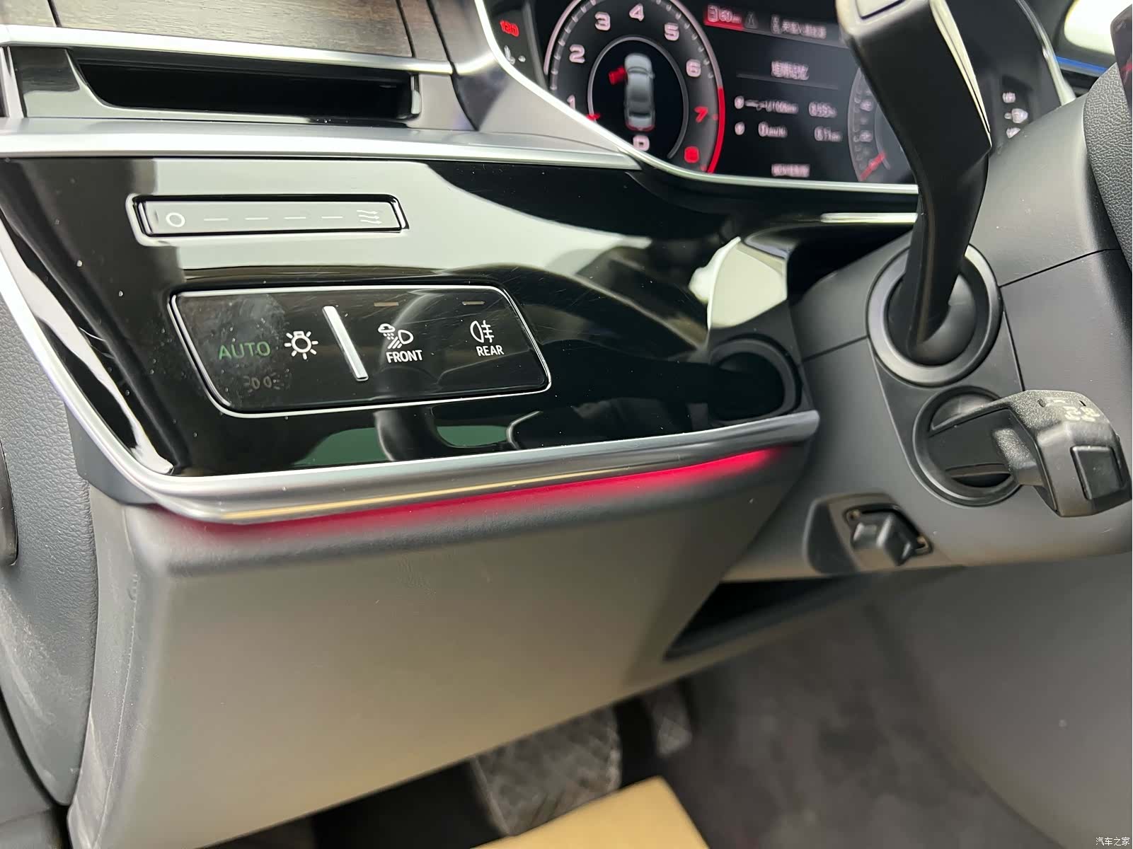 Audi A8L, 2021 7