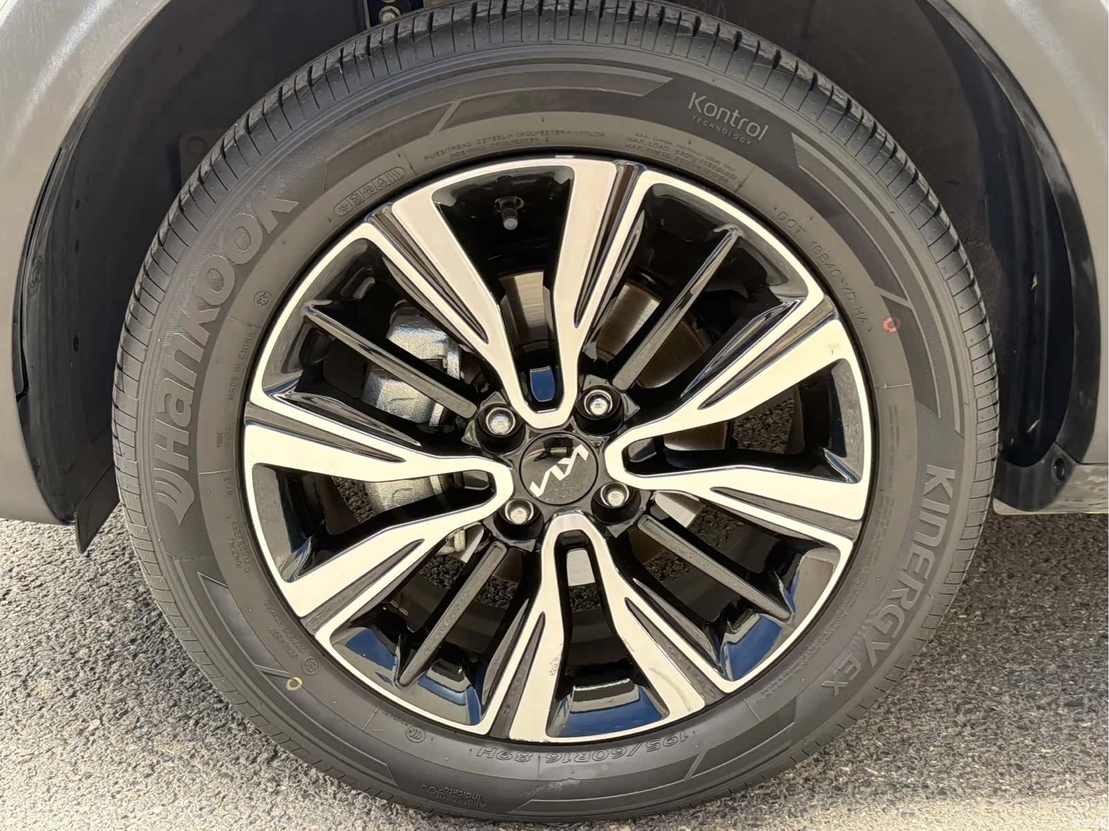 Kia KX1, 2022 22