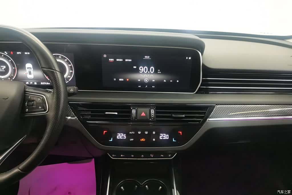 Hongqi HS5, 2021 13