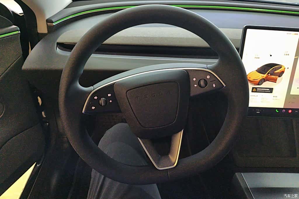 Tesla Model 3, 2025 15