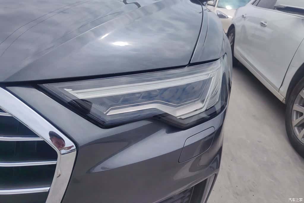 Audi A6L, 2020 все фото