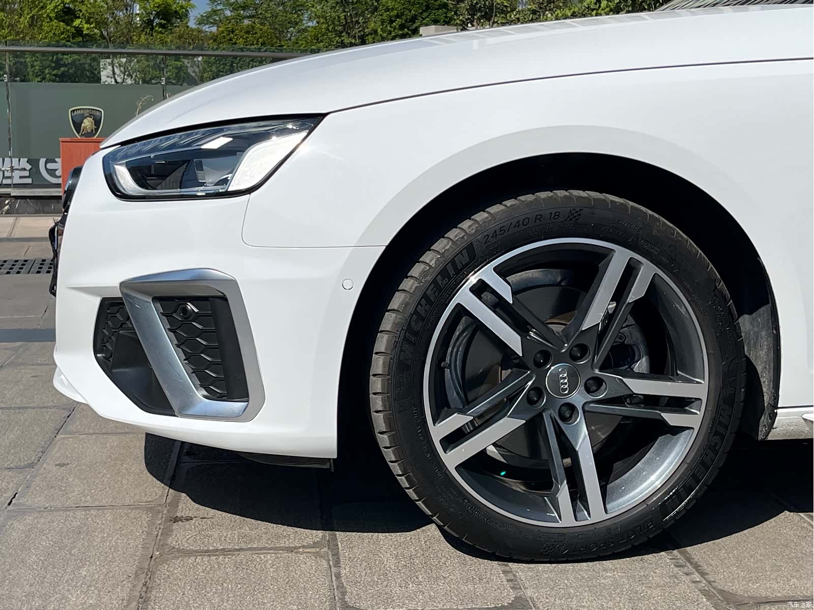 Audi A4L, 2020 31