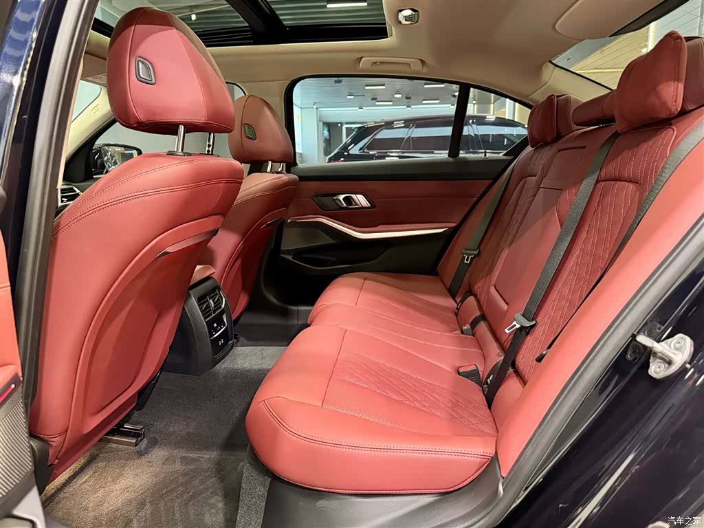 BMW 3 Series, 2025 20