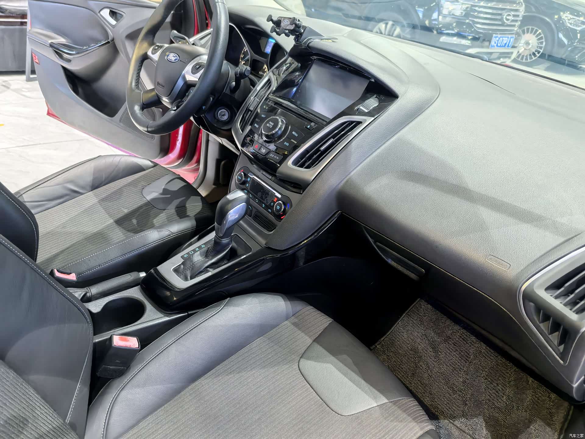 Ford Focus, 2013 13