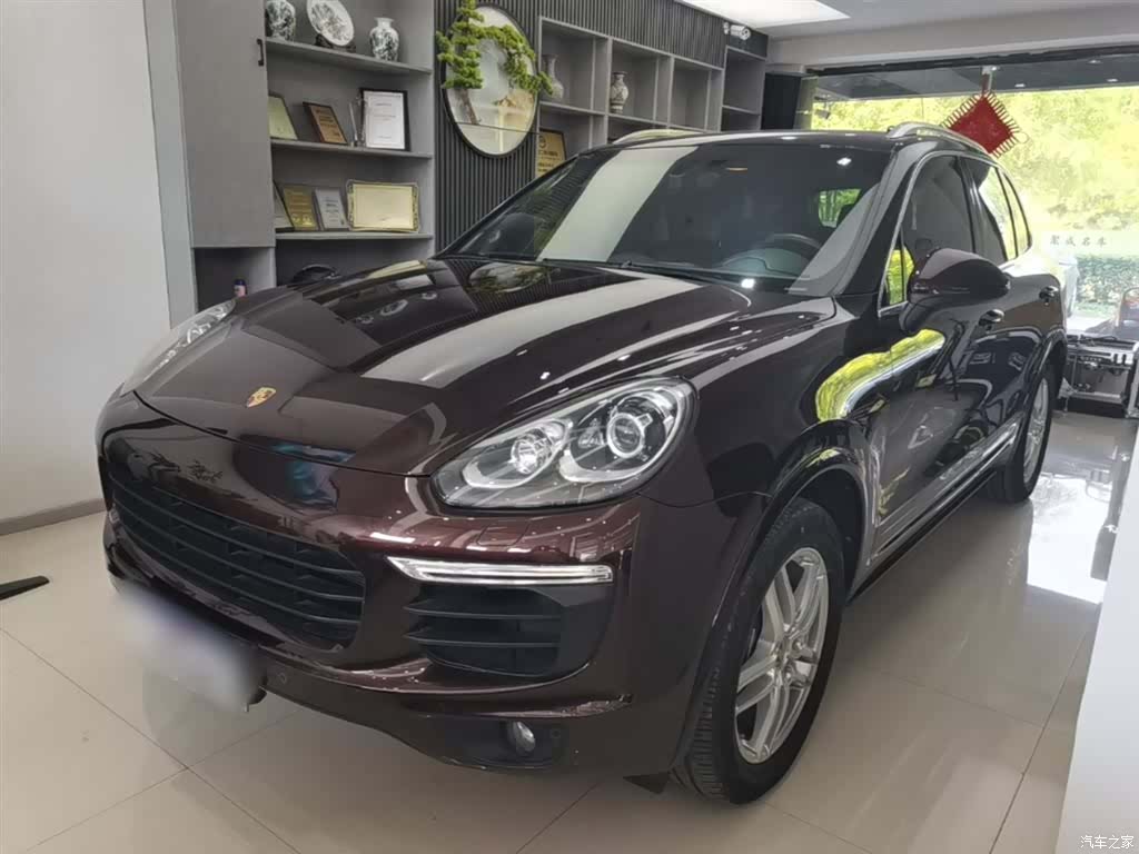 Porsche Cayenne, 2016 2