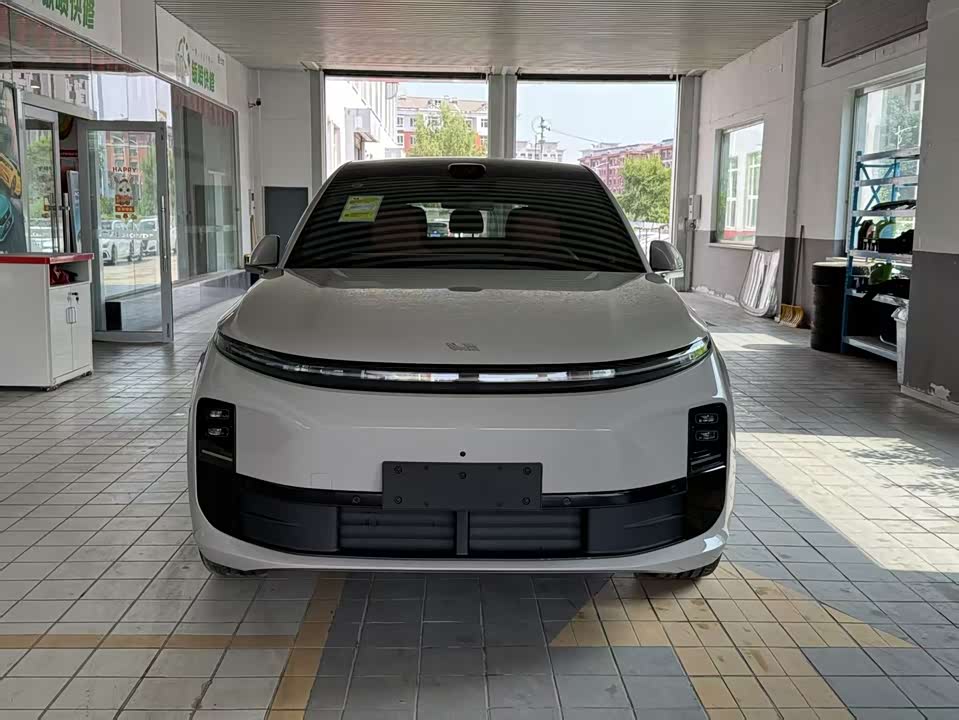 Li Auto Ideal L6