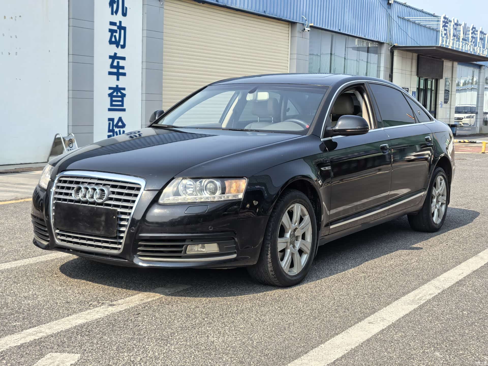 Audi A6L, 2009 1