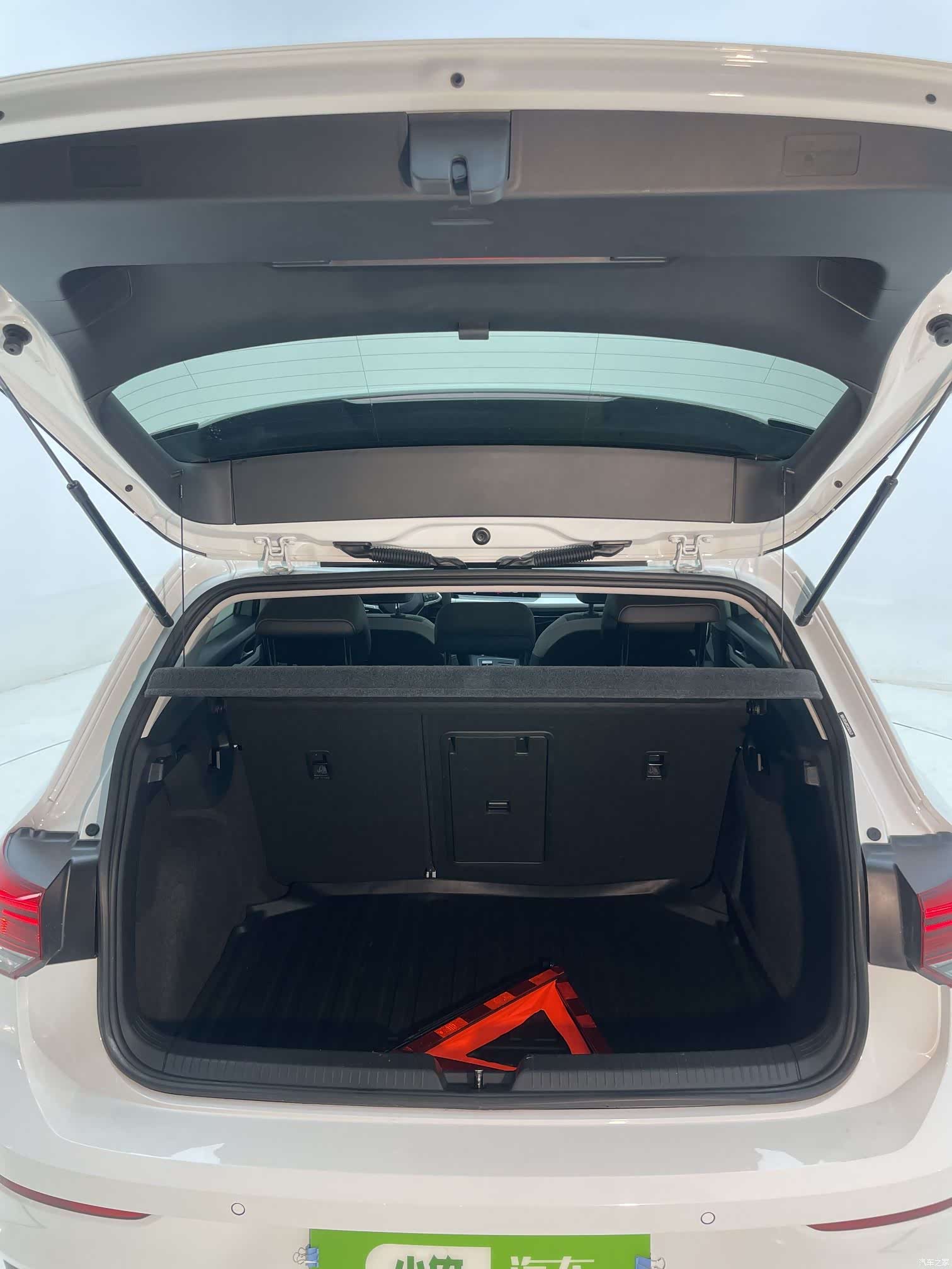 Volkswagen Golf, 2023 22