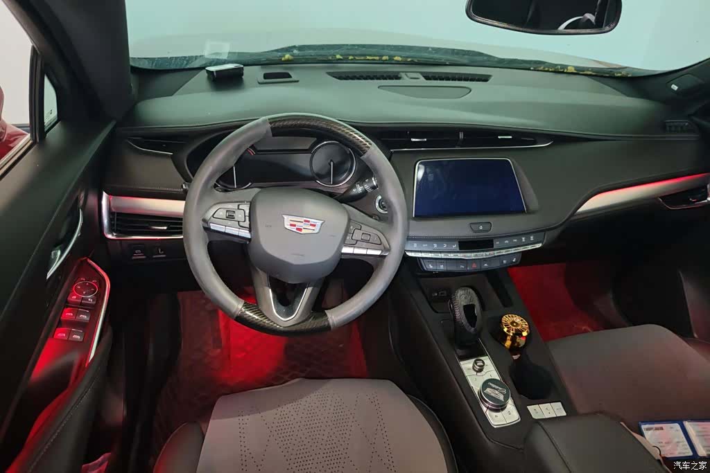 Cadillac XT4, 2022 15