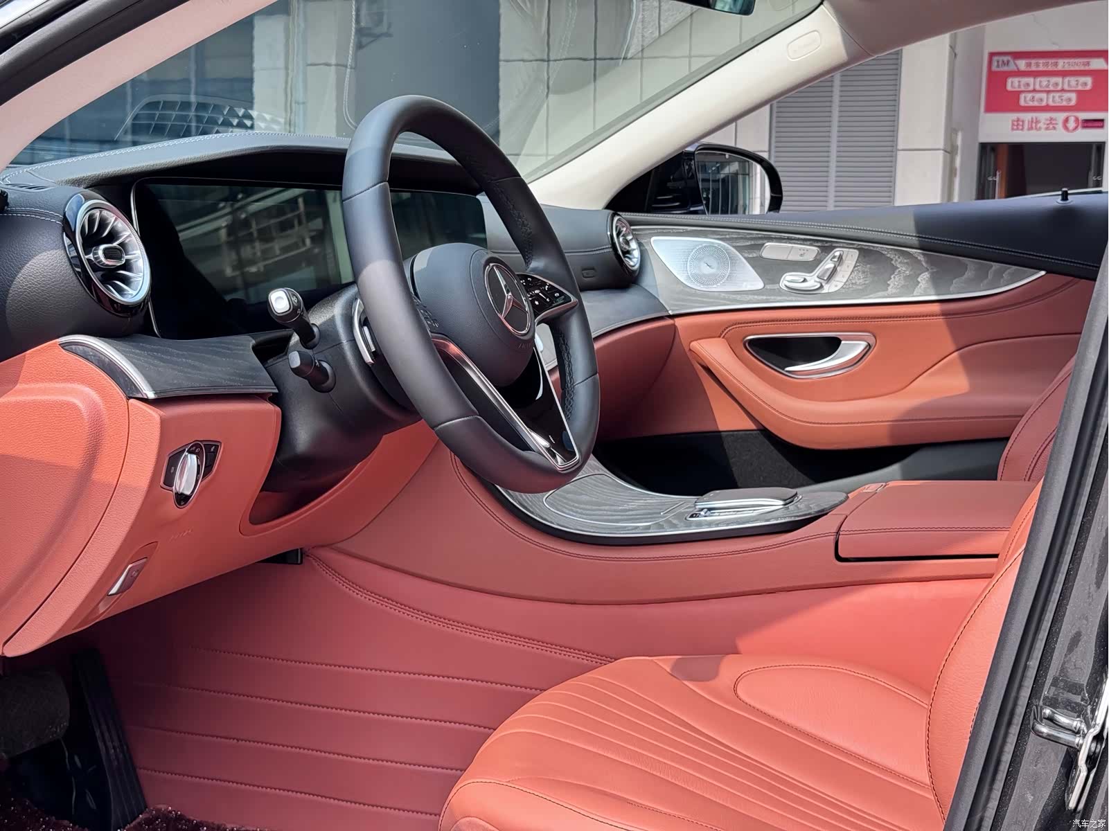 Mercedes-Benz CLS, 2022 8
