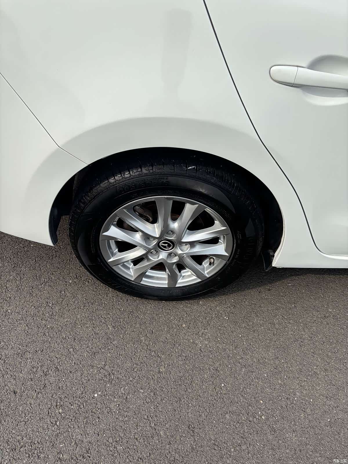 Mazda Mazda3, 2020 10