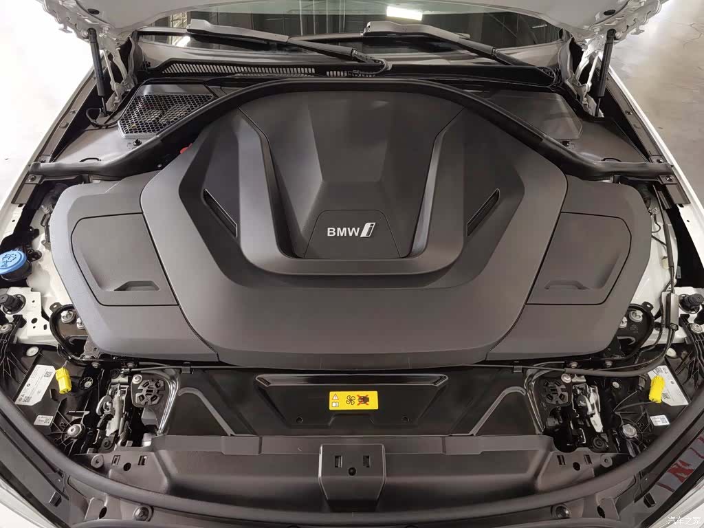 BMW i3, 2023 6