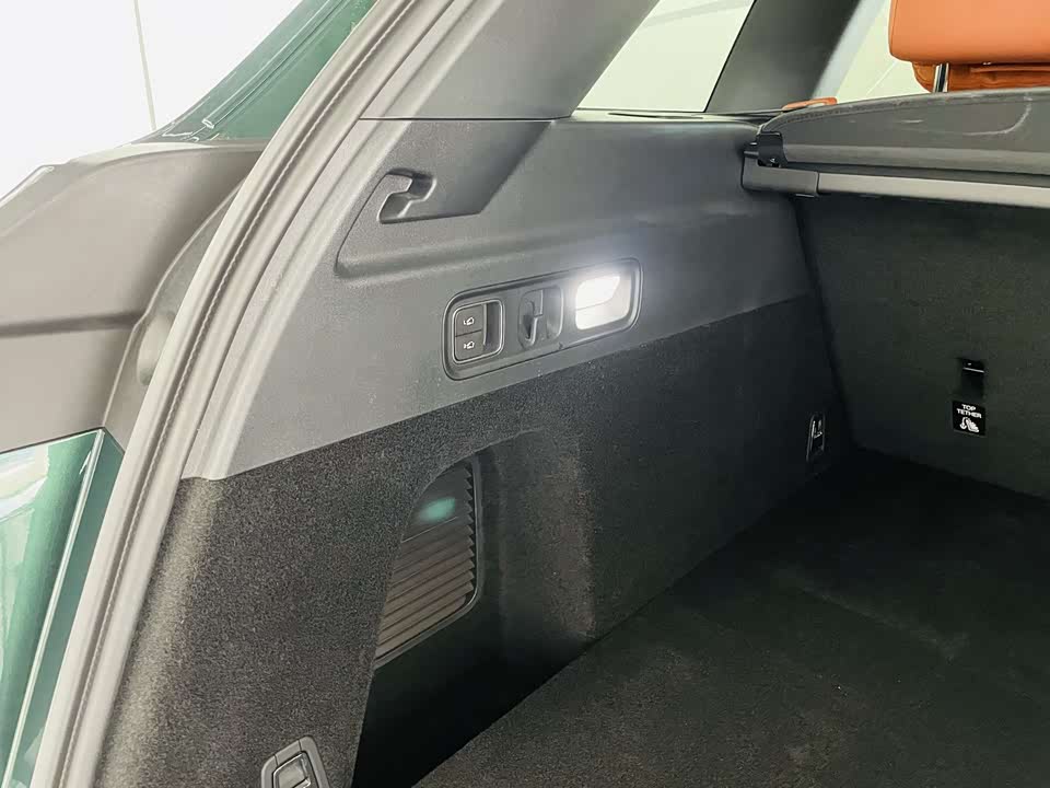 Li Auto Ideal L6