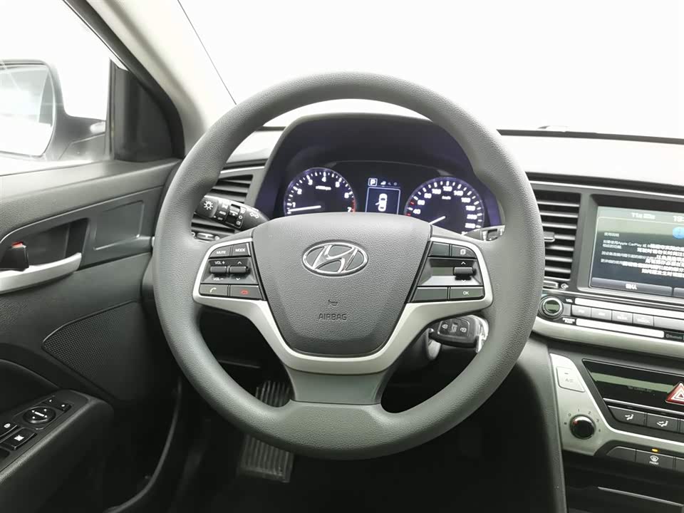 Hyundai Lead