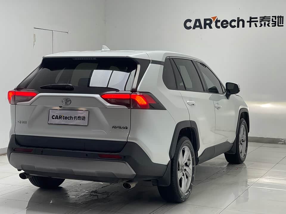 Toyota RAV4 Rongfang