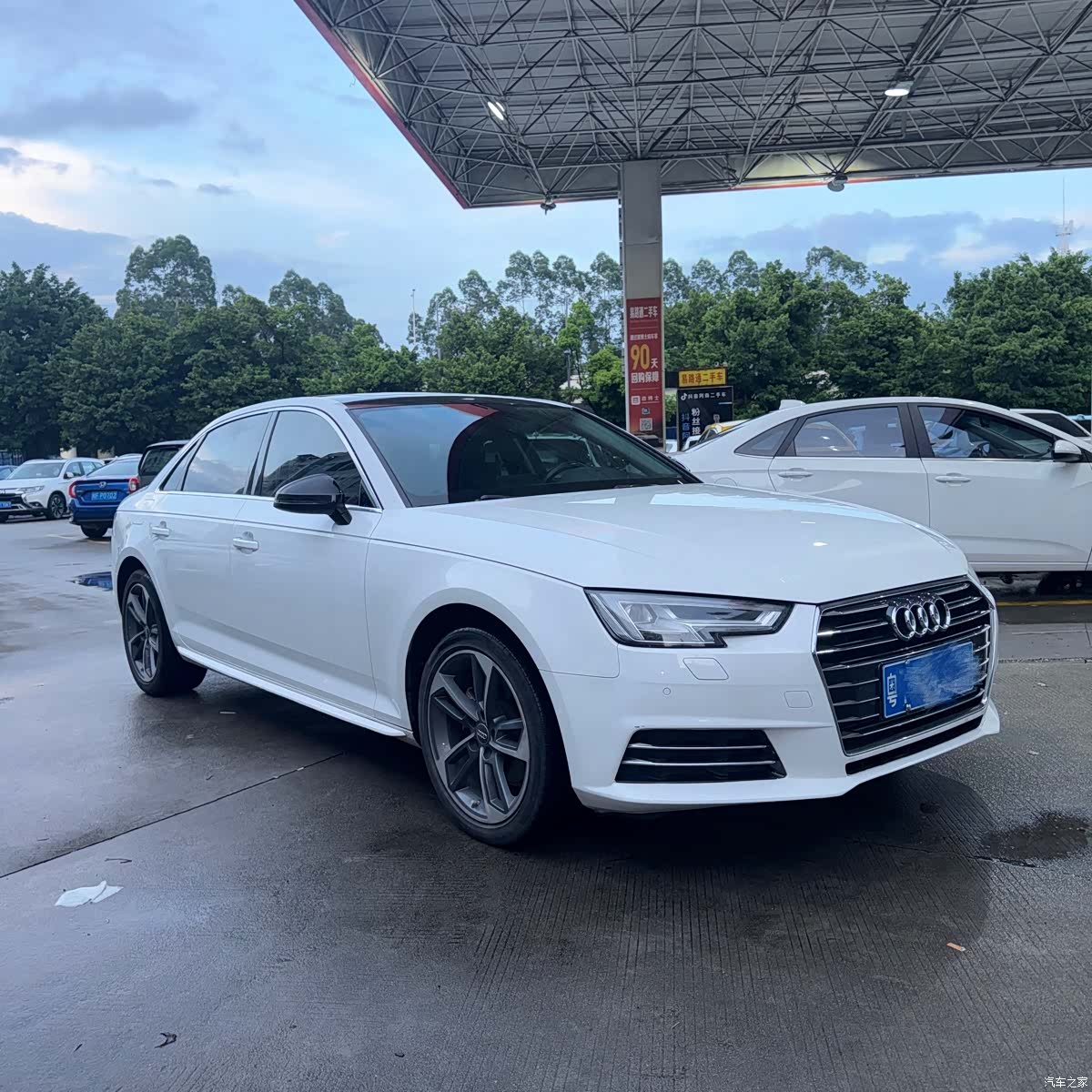 Audi A4L, 2018 3