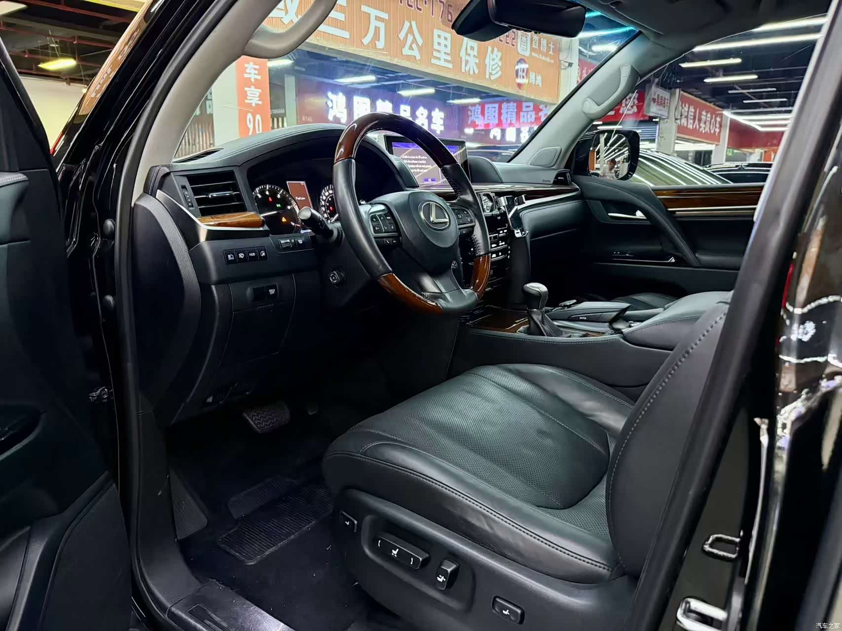 Lexus LX, 2016 4