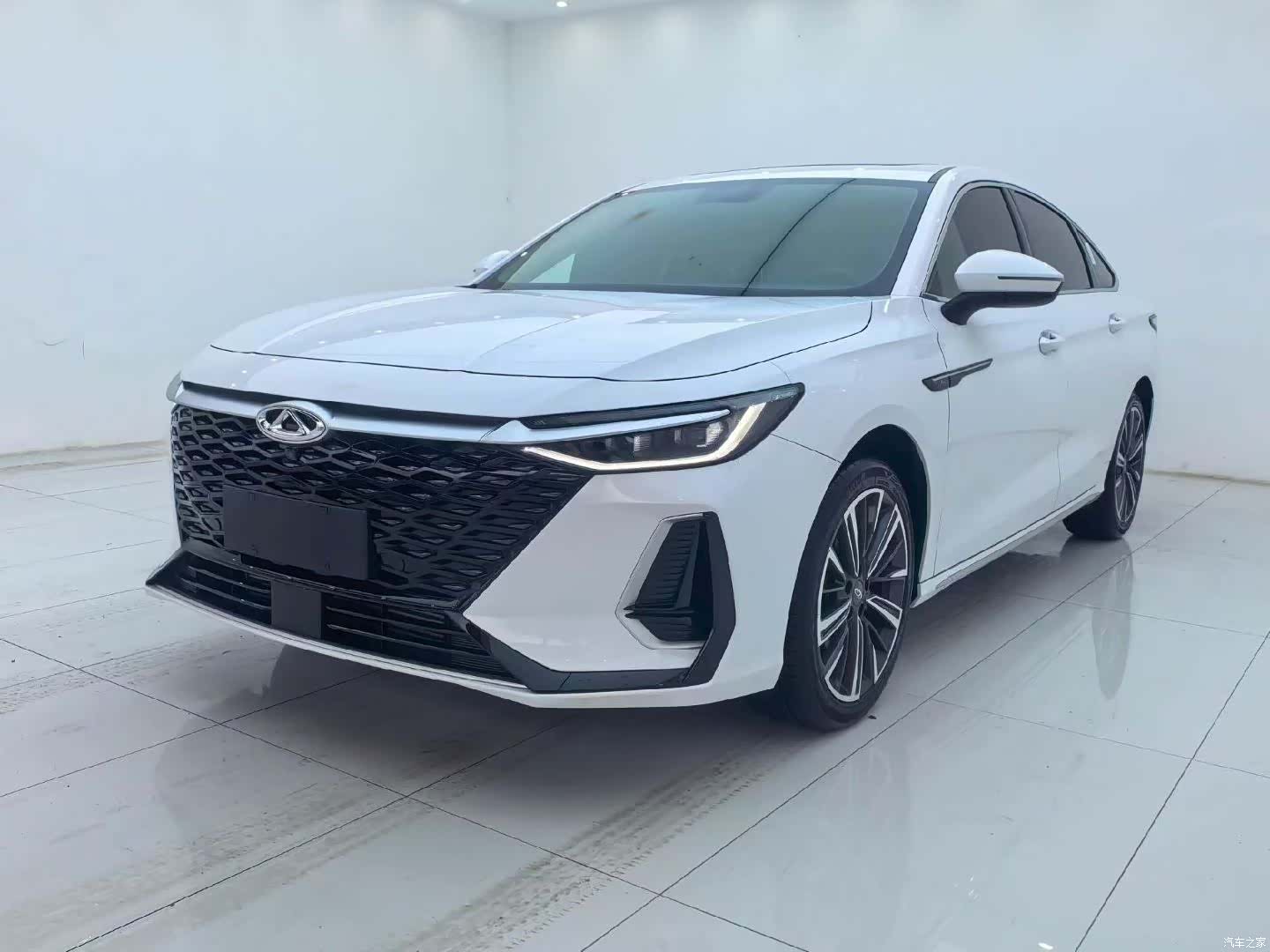 Chery Arrizo 8, 2024 2