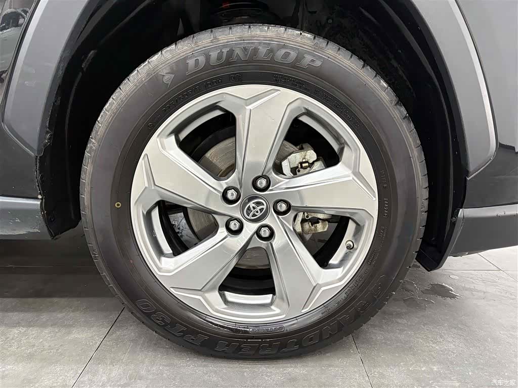 Toyota RAV4, 2022 20