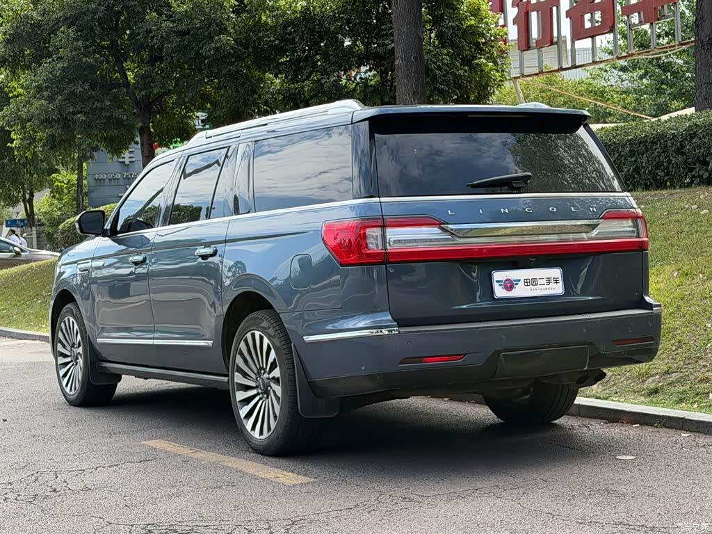 Lincoln Navigator, 2019 4