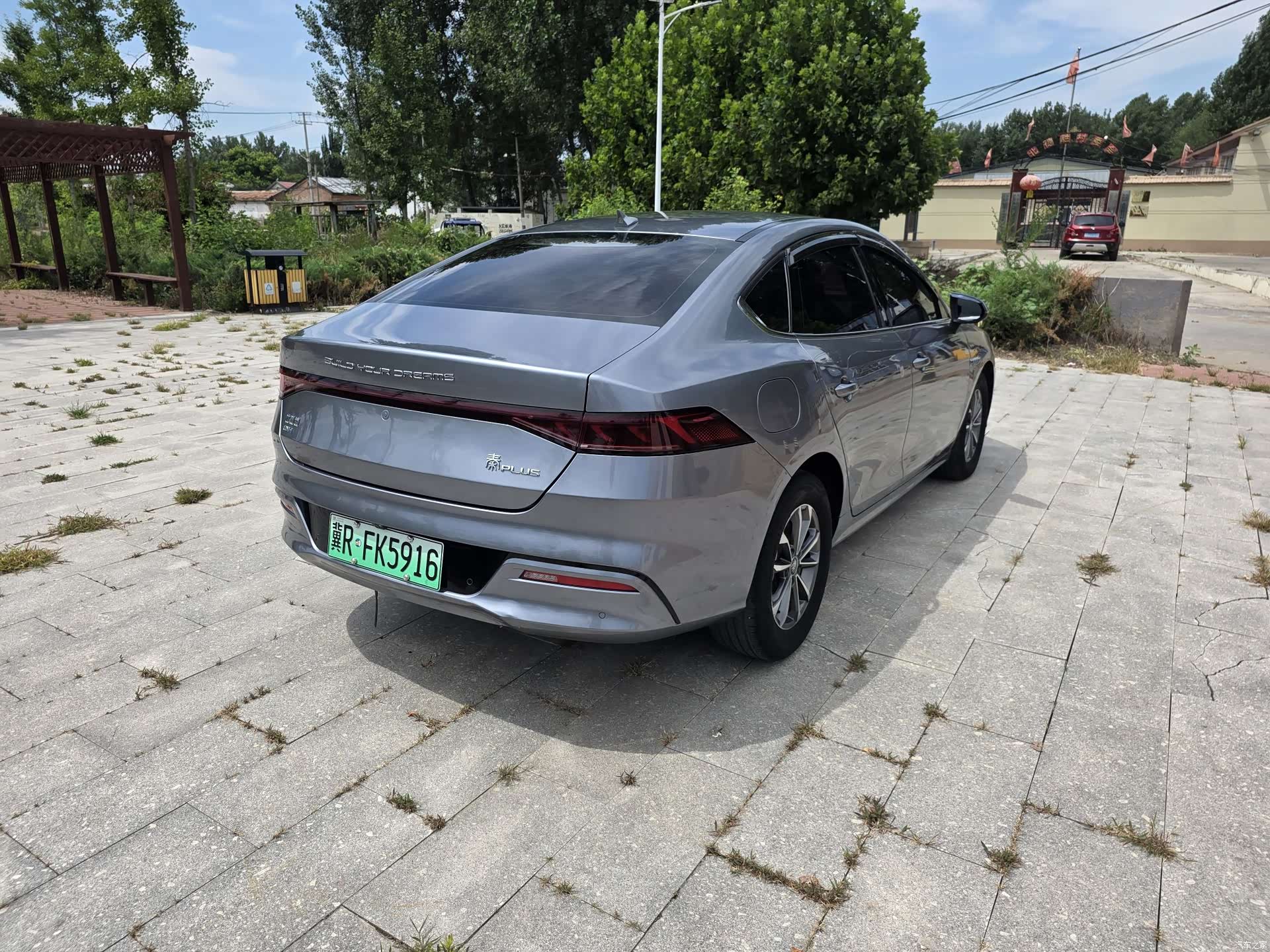 BYD Qin, 2023 все фото