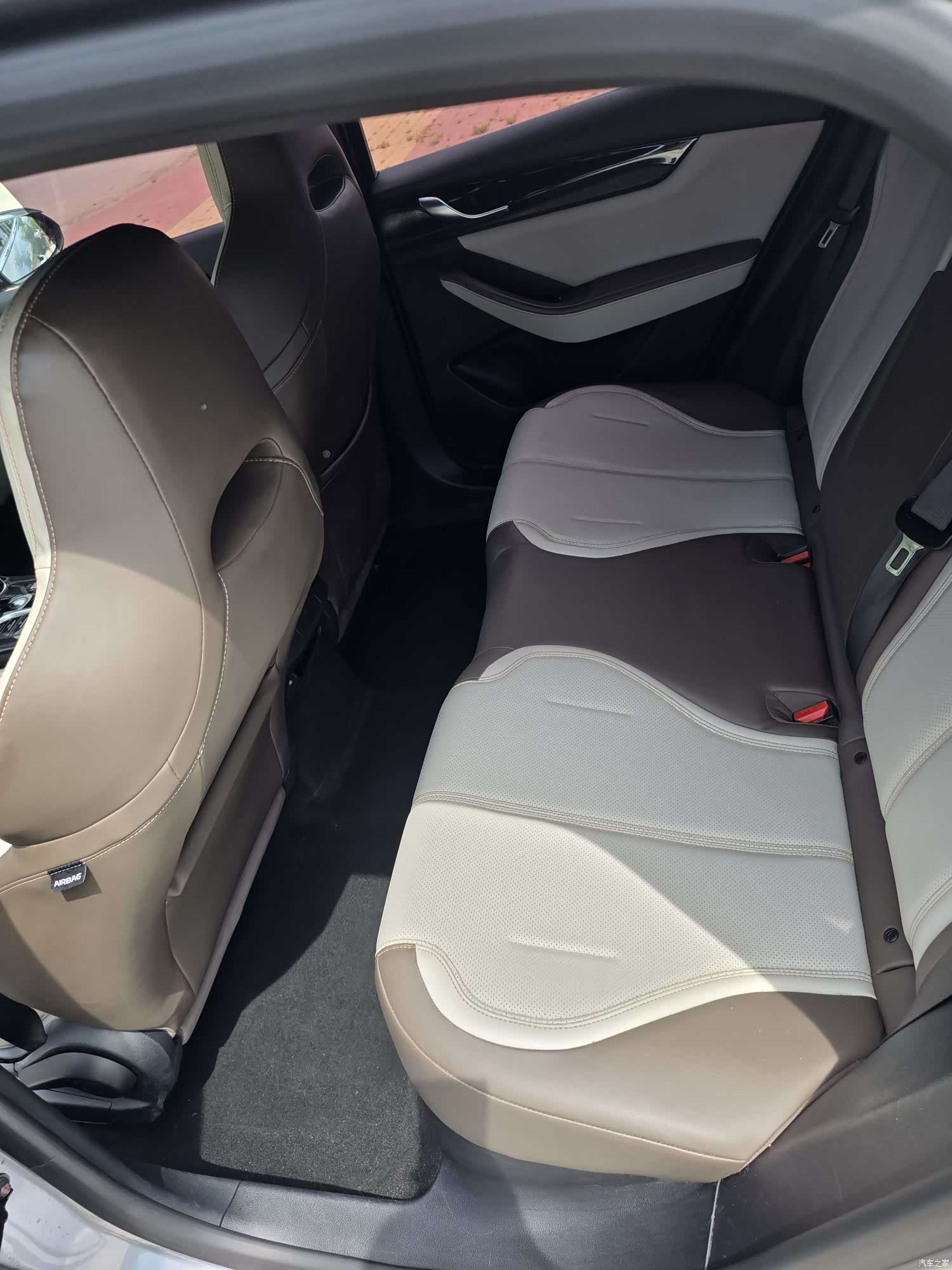 BYD Qin, 2023 13