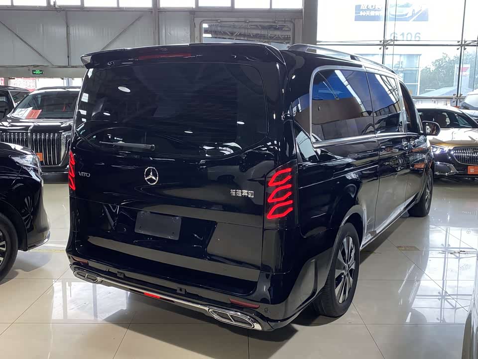 Mercedes-Benz Vito Mercedes-Benz Vito