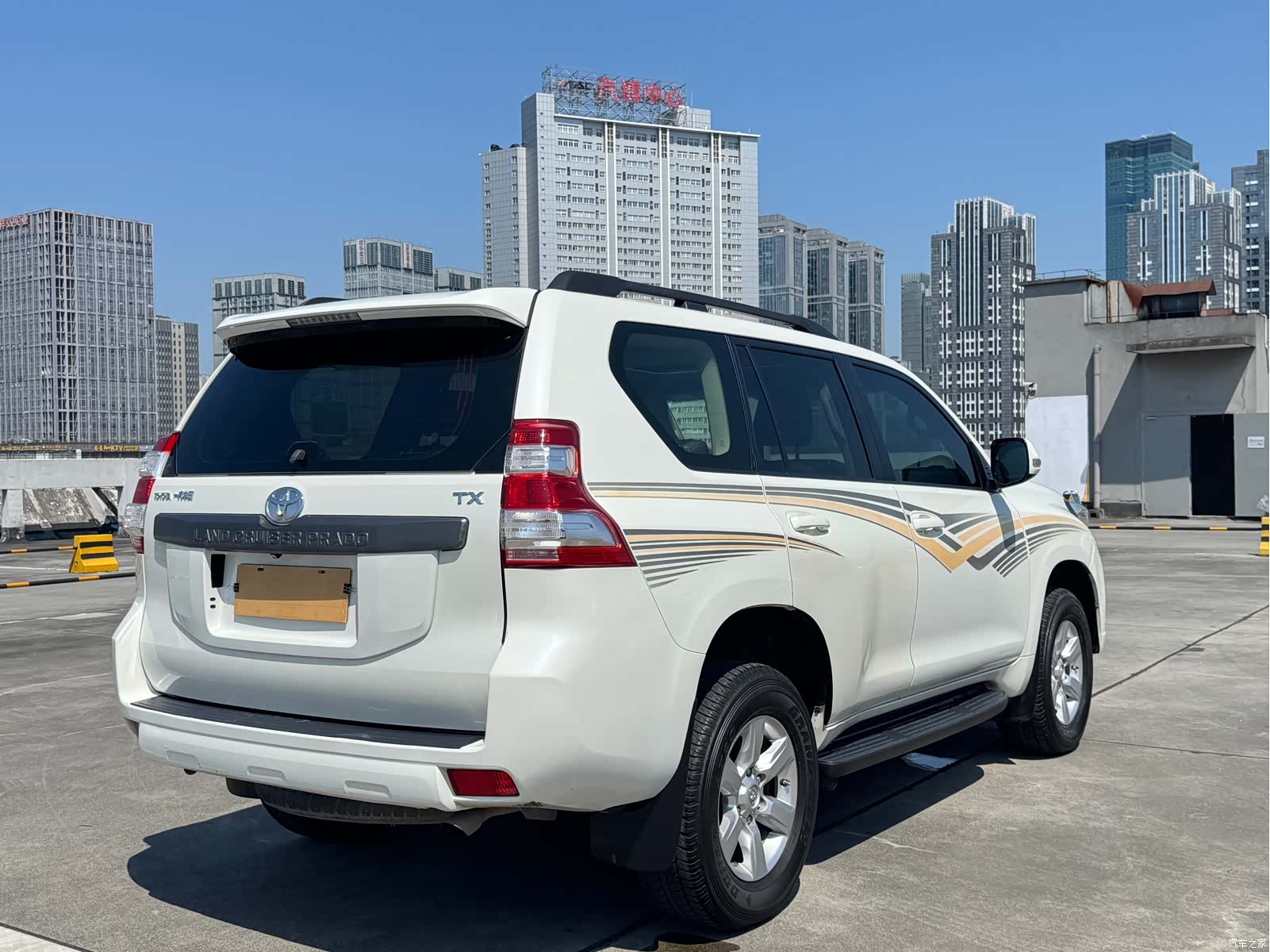 Toyota Prado, 2016 13