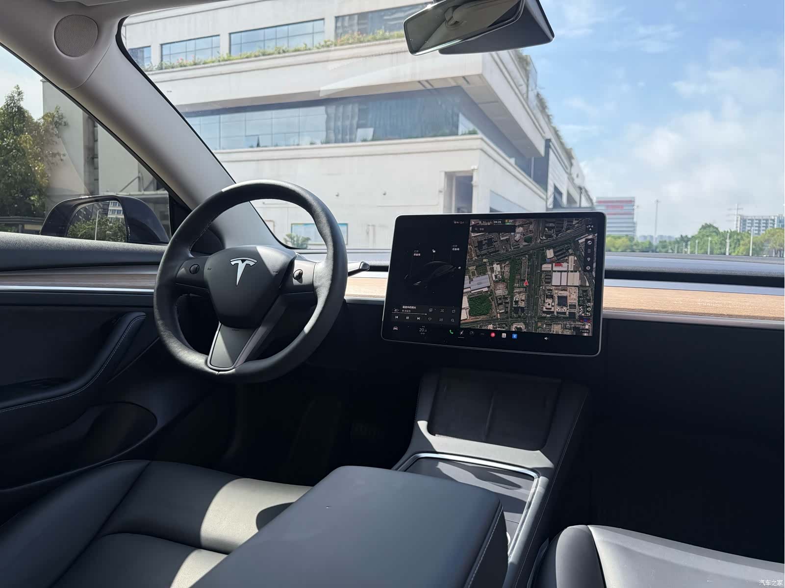 Tesla Model 3, 2021 6