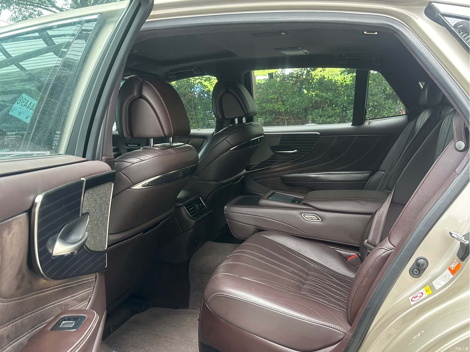 Lexus LS, 2018 6